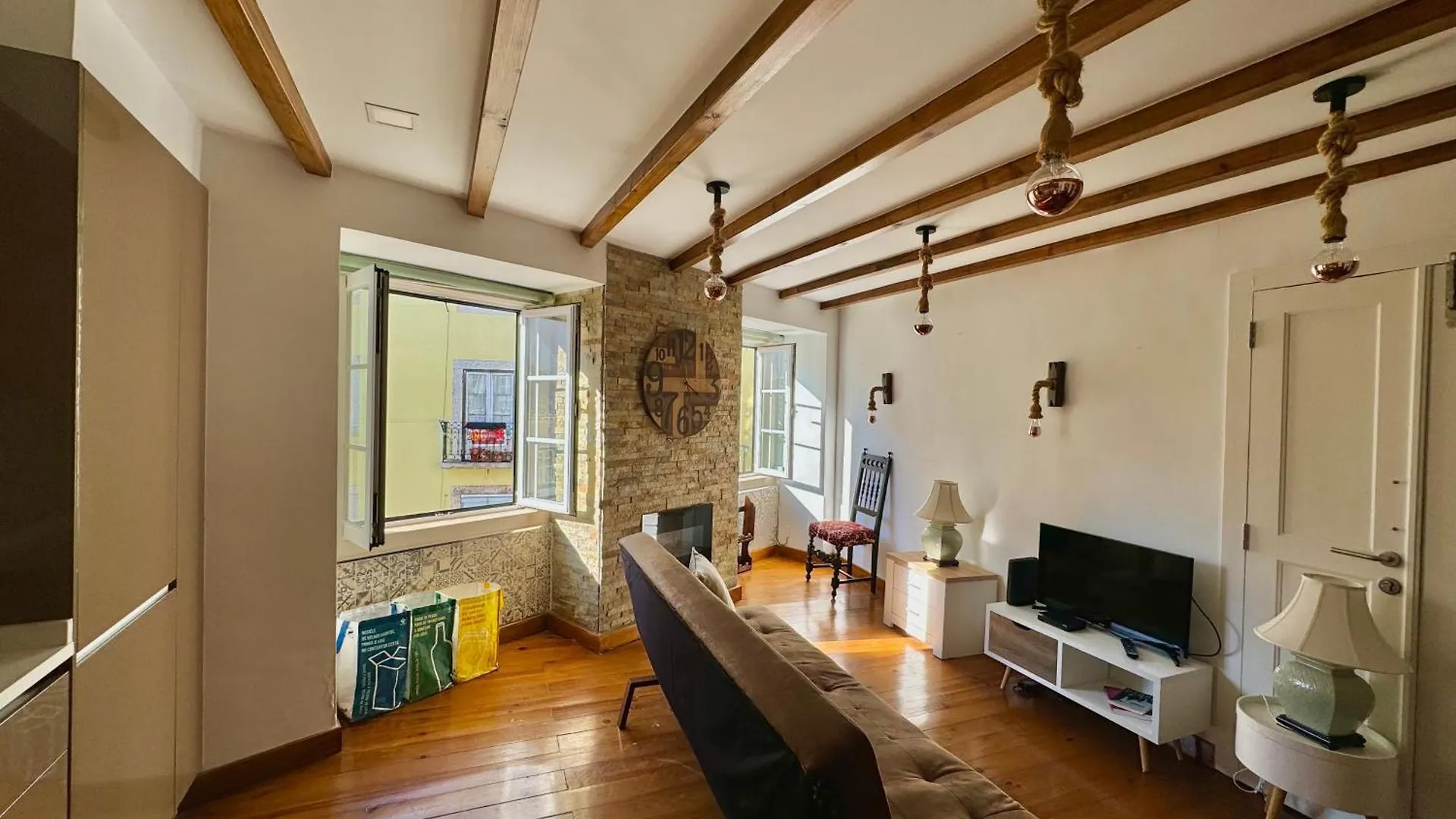 Отель Alfama House Лиссабон 0*,  Португалия